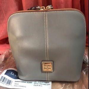 Dooney & Bourke- Pebble Leather crossbody handbag